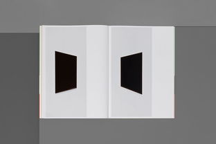 成都摩品畫(huà)冊(cè)設(shè)計(jì)公司 家具產(chǎn)品畫(huà)冊(cè)設(shè)計(jì)解析與古田路9號(hào)案例分享